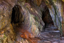 Des couloirs dans la mine des Sarrasins . Crédit : Celine Clanet