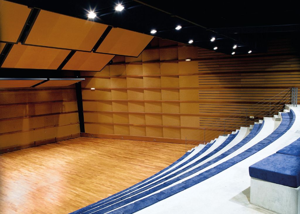 CAD auditorium   1024 730