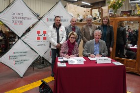 Les élus à la signature