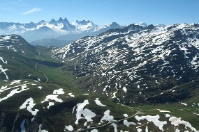 Le col du Glandon en vue aérienne