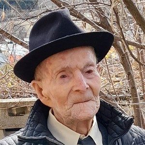 Portrait de Dino Lago