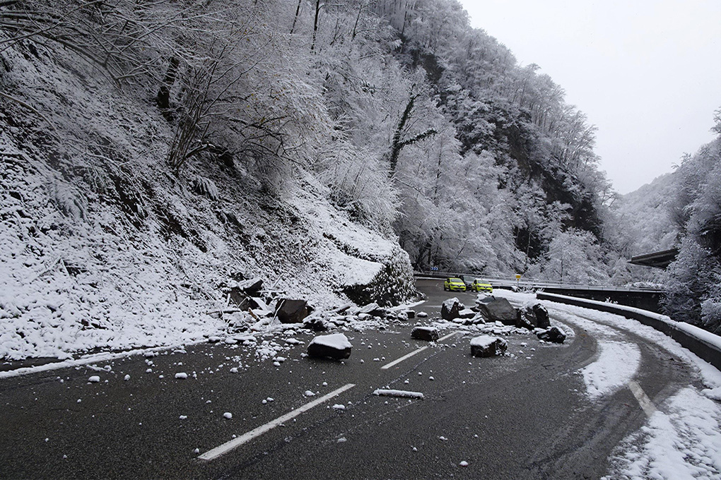 Chute de blocs : les Gorges de l'Arly fermées
