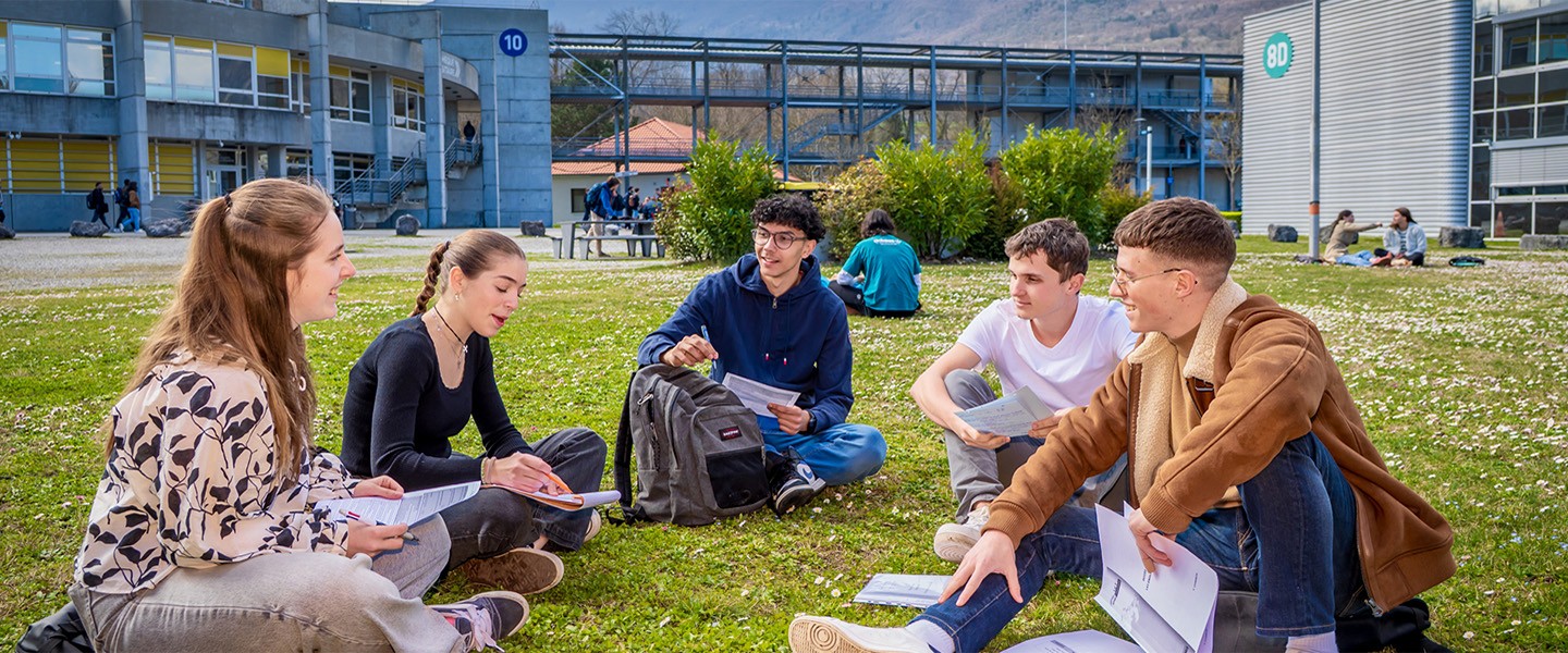 Des étudiants à l'USMB